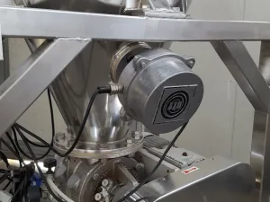 DOSATORE POLVERI CON TRASFERITORE SOTTOVUOTO – AZO