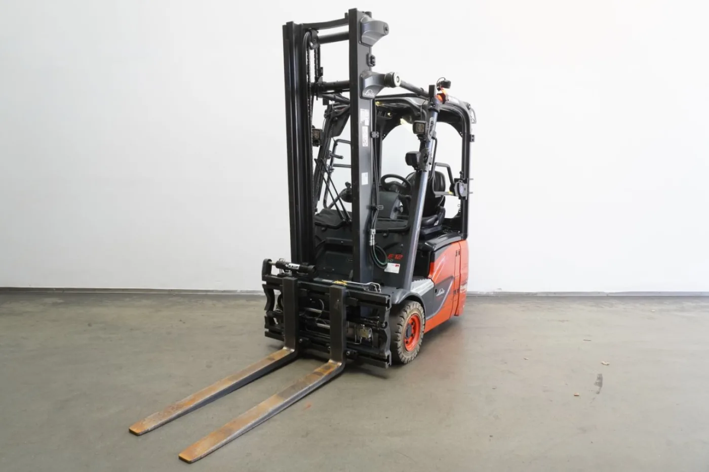 Frontstapler Linde E 12 EVO 386-02 (2023) - 1