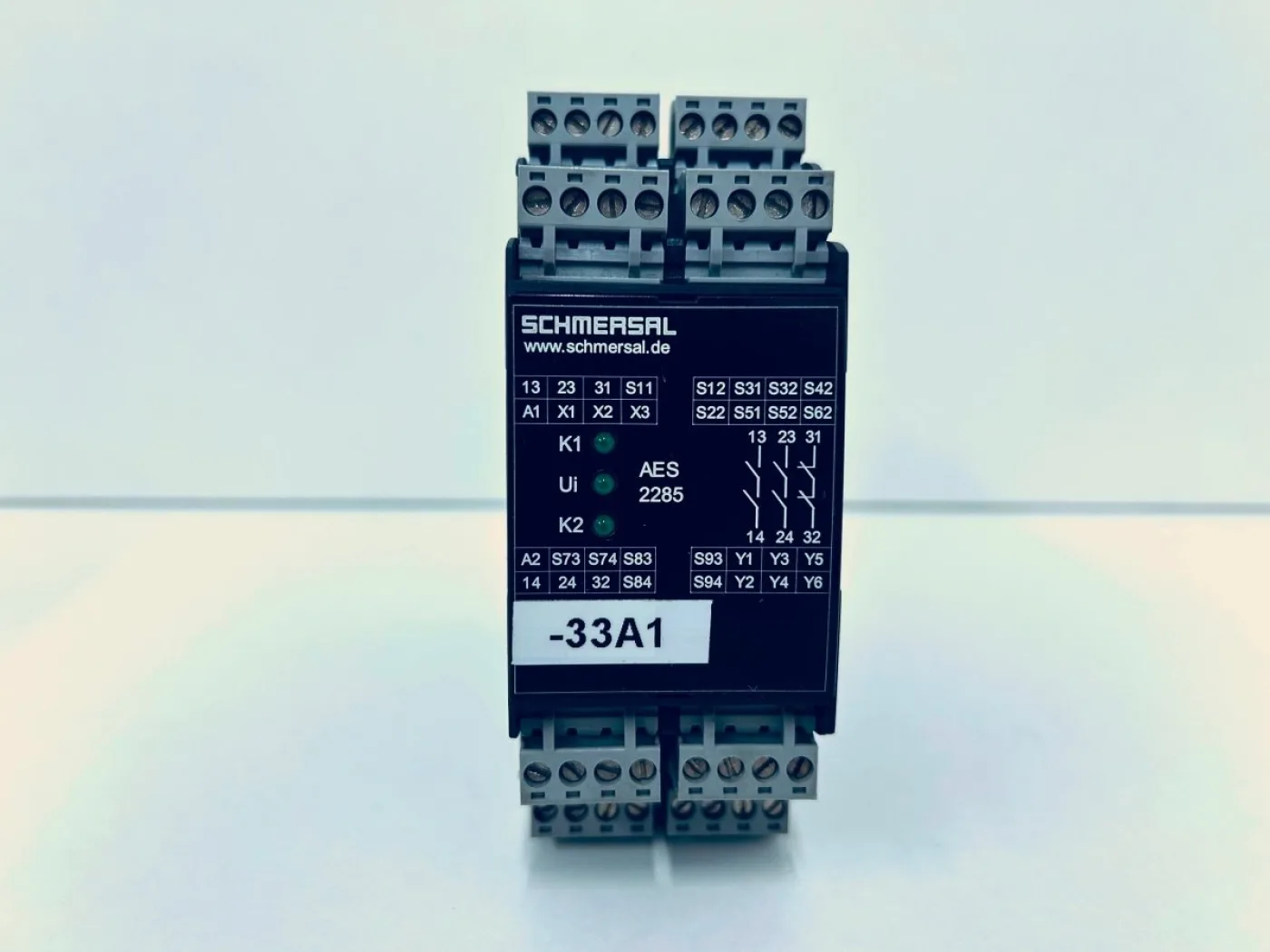 Schmersal AES 2285 Sicherheitsrelais - 2