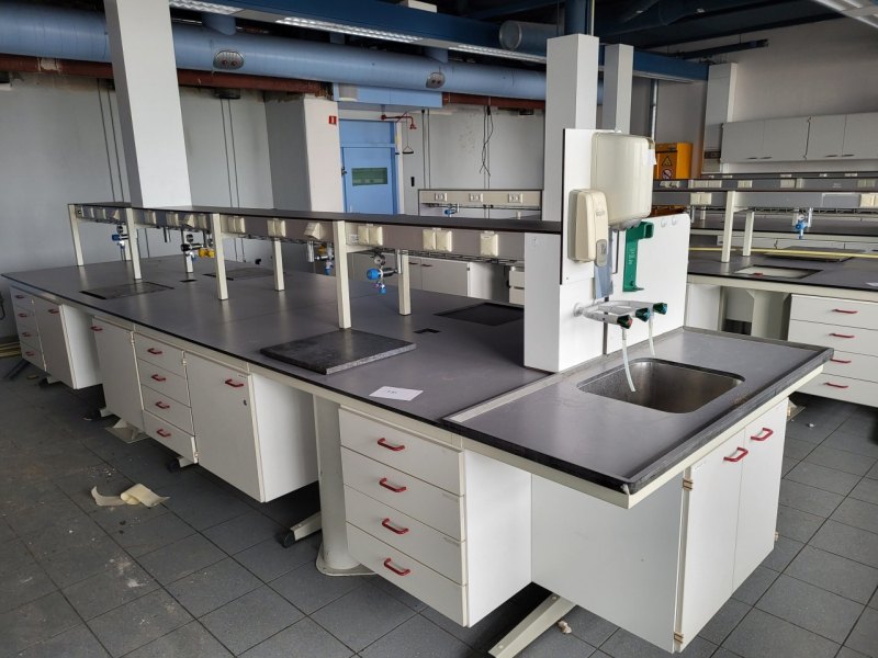1985 – Used S+B Island table (540 cm)