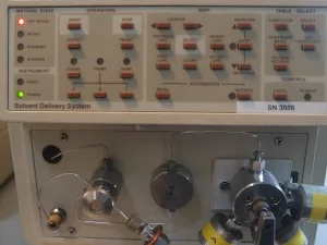 1090 – Spare parts Varian 9012 HPLC pump, solvent delivery system