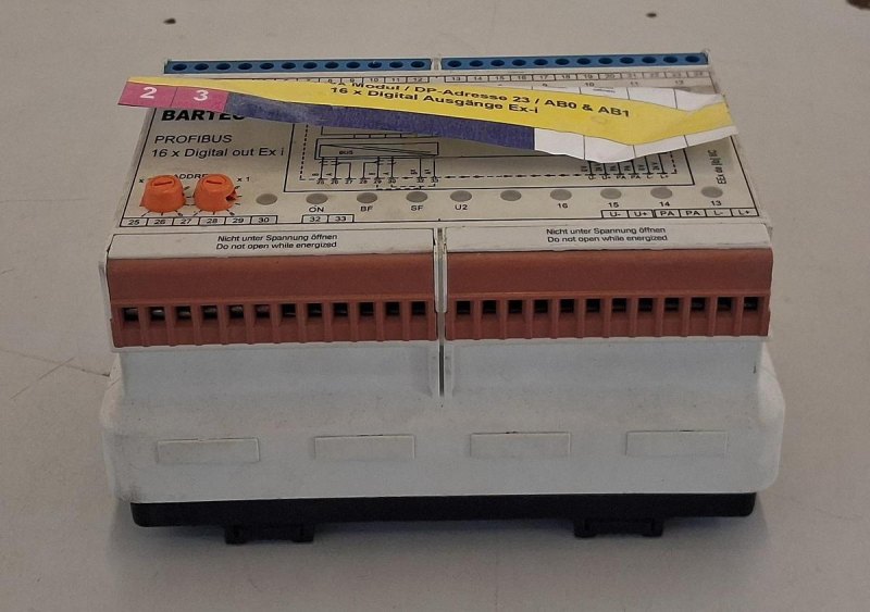 Bartec Modex PROFIBUS Modul mit DP-Adresse 23 digitales Ex-i Ausgangsmodul mit 16 Kanälen