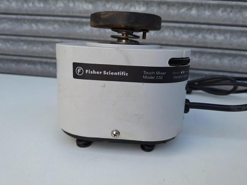 Fisher Scientific Model 232 Vortex Mixer
