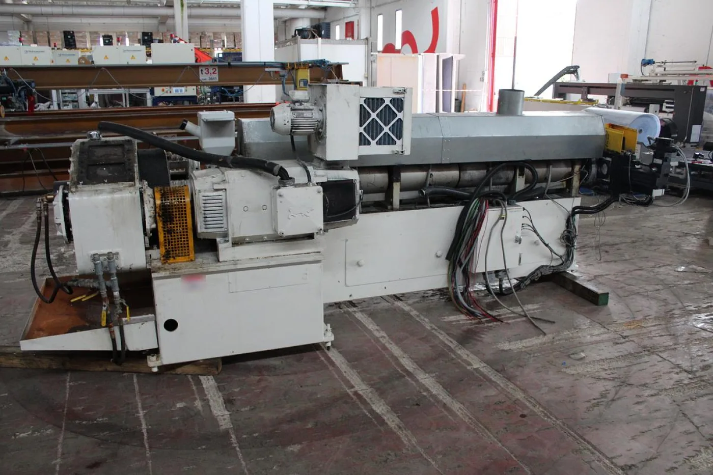 2000 BATTENFELD 90mm; L/D 30; Cambia ES0033 - 1