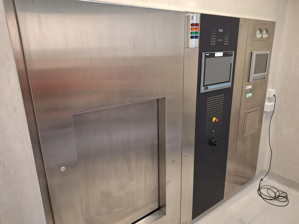 MMM Group Vakulab HL Medical Autoclave