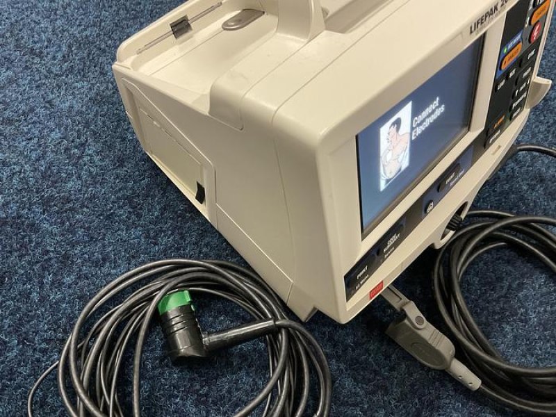 Physio Control LP20E with pacing