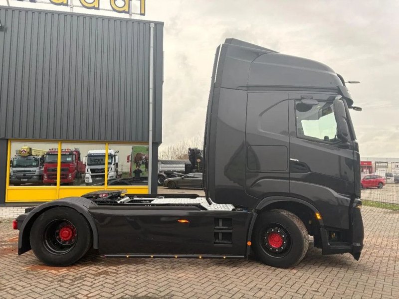 Iveco S-WAY 570 + RETARDER + EURO 6 + SHOWTRUCK