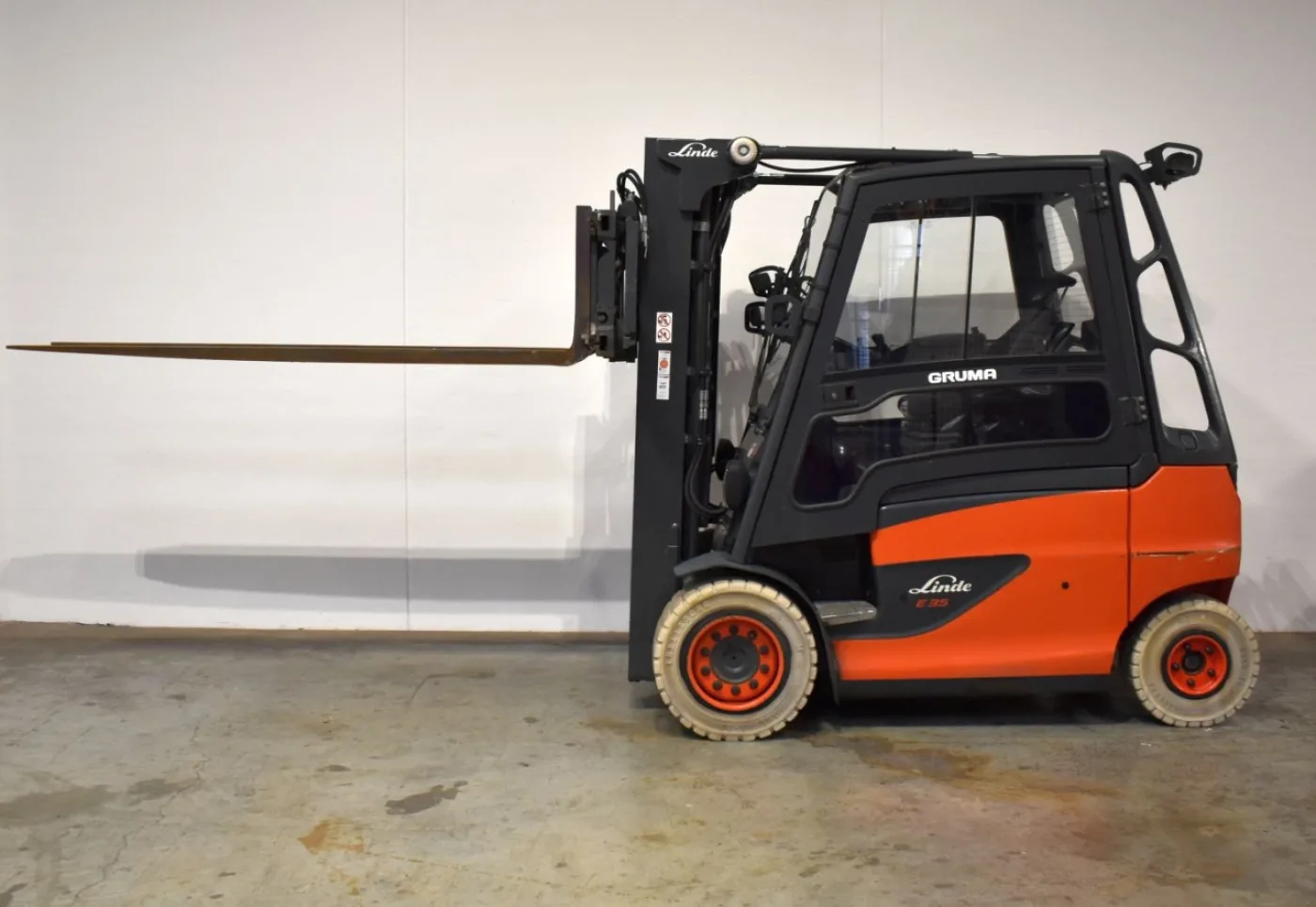 Frontstapler Linde E 35/600 H 388 (2022) - 4