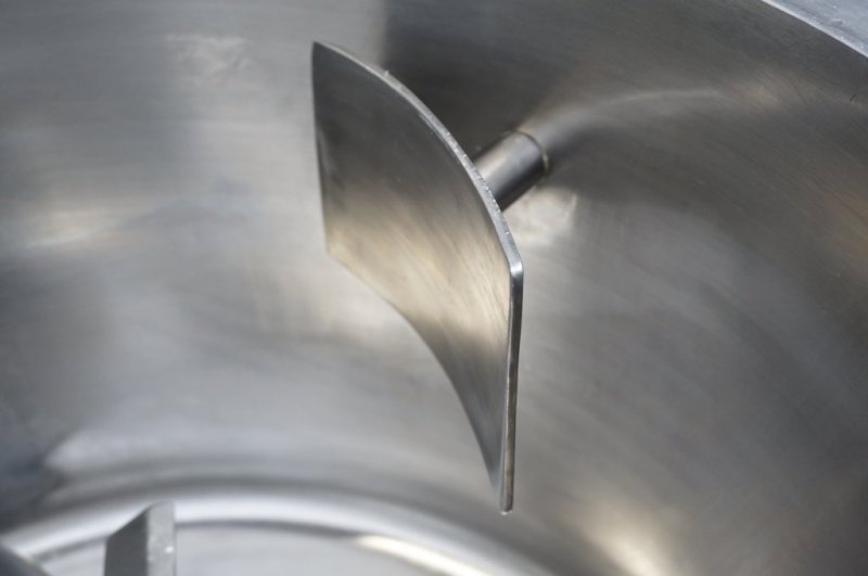 MTI EM-100B - Hot mixer