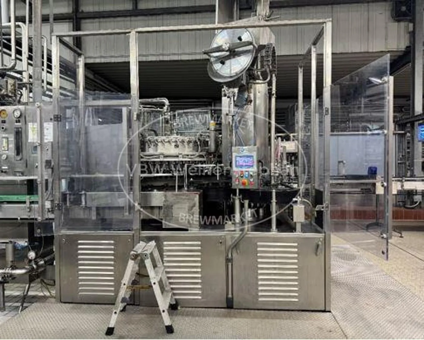 Glass bottle filler and capper - 1