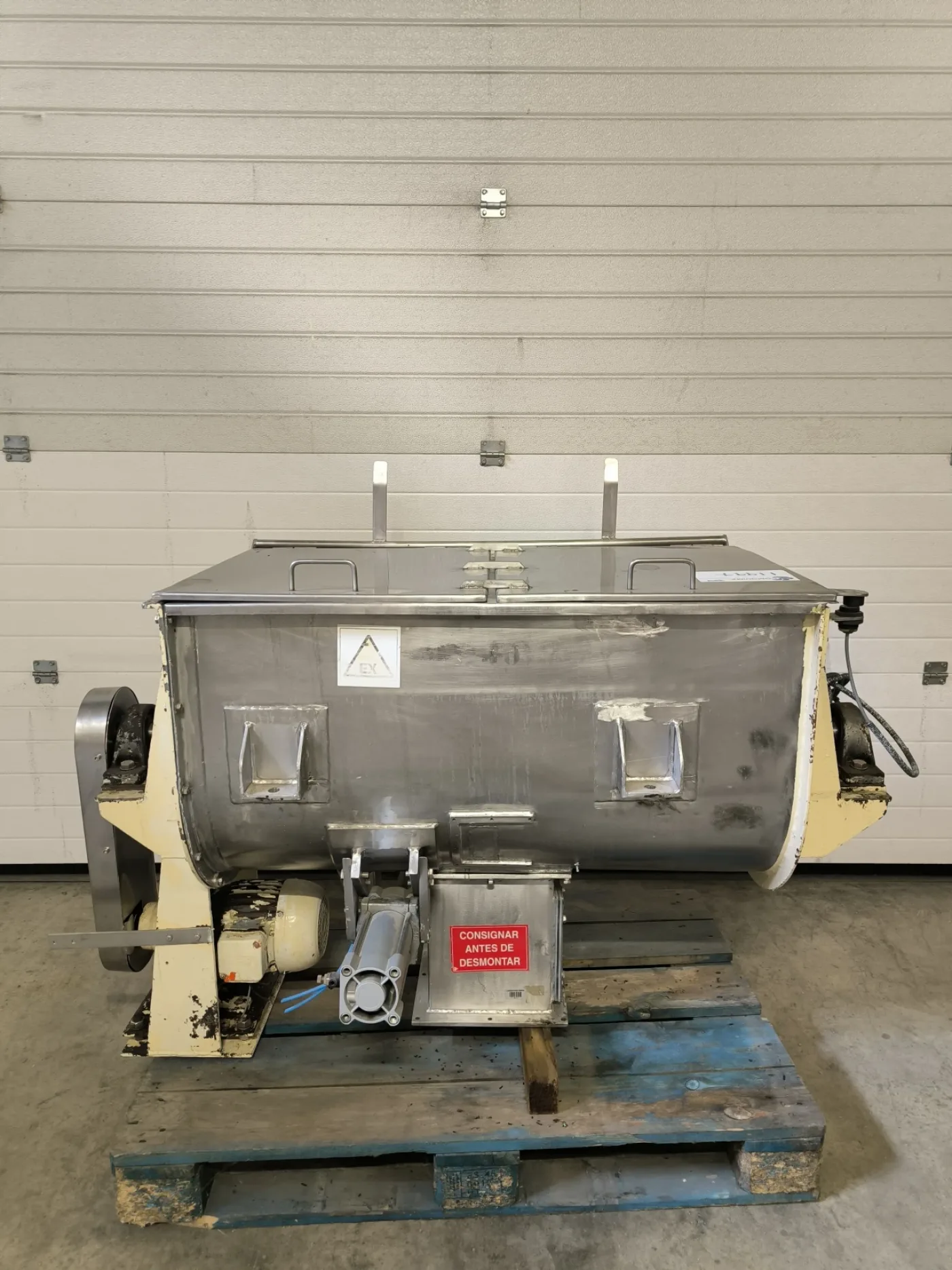 STAINLESS STEEL BAND MIXER 200 LITERS - 4