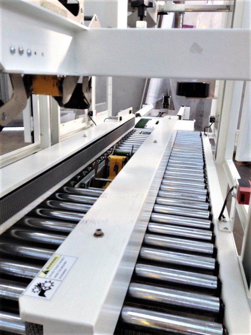 INCARTONATRICE NASTRATRICE SEMIAUTOMATICA – ENDOLINE – MOD. 121+P6FPT