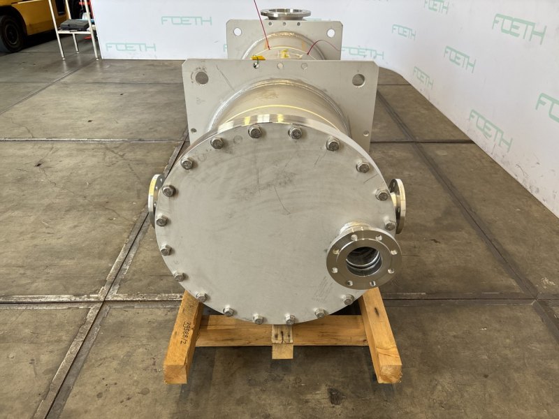 Deller GmbH Multi-pass (40 m2) - Shell and tube heat exchanger