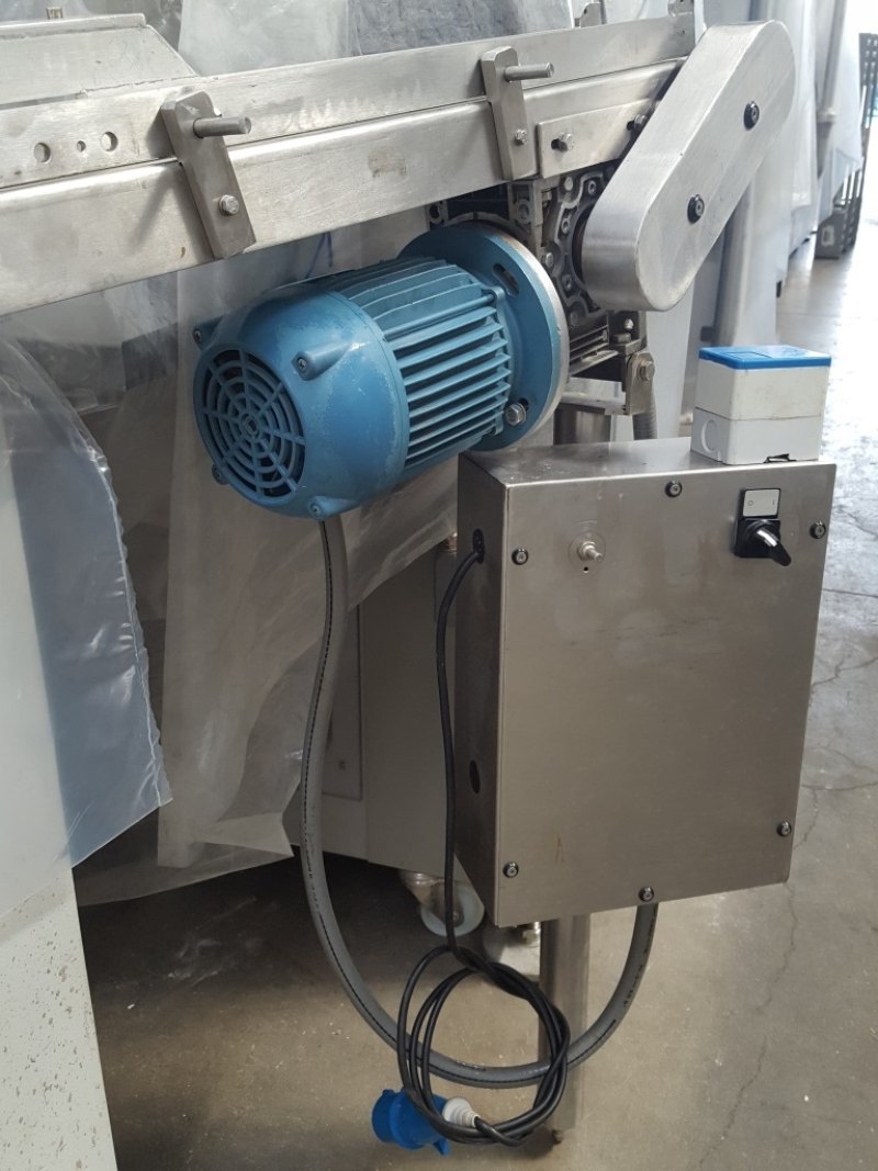NASTRINO TRASPORTATORE MOTORIZZATO A TAPPETO IN ACCIAIO INOX – UNIRID – MOD. PF50