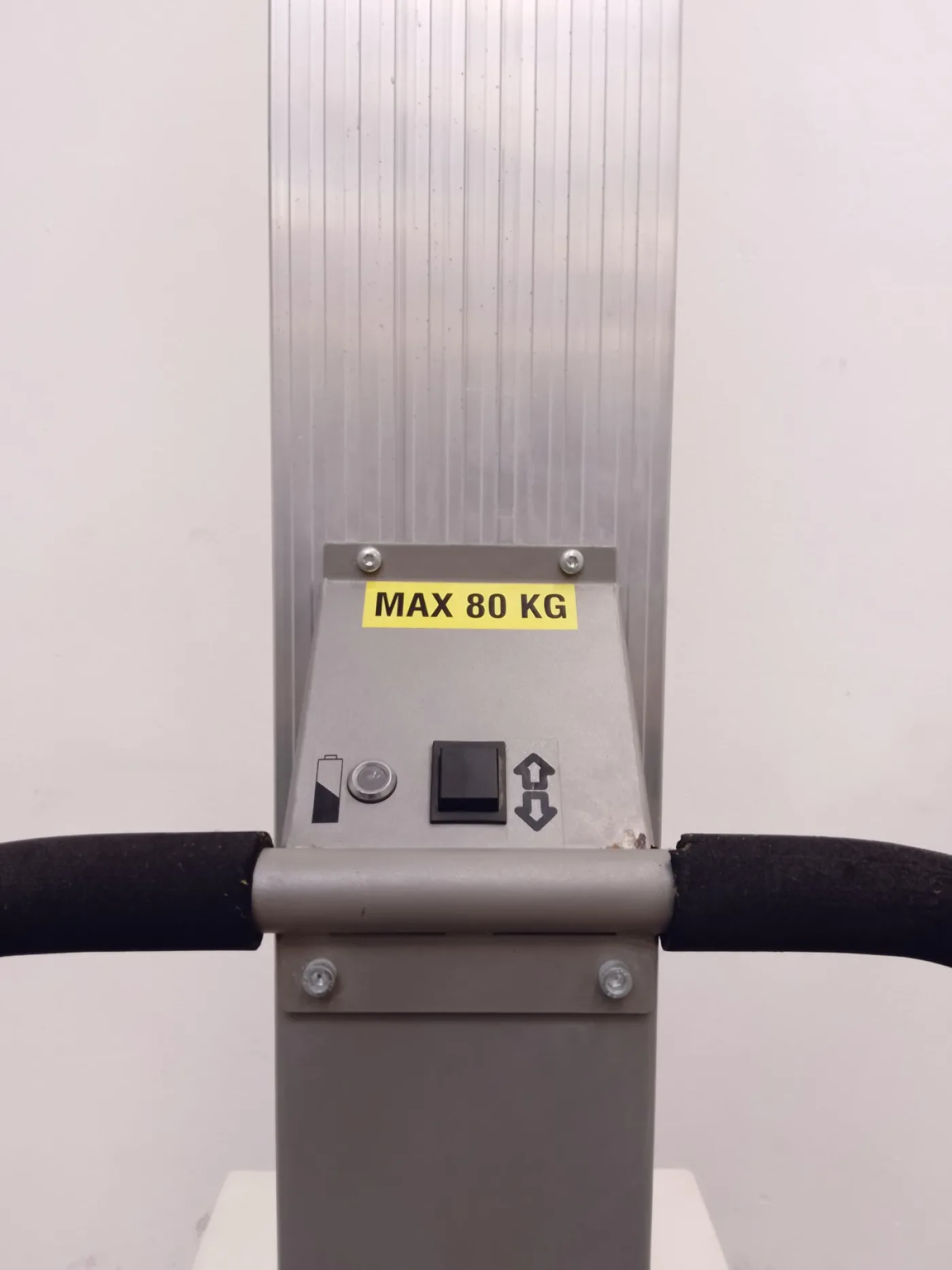 CARRELLO ELEVATORE CON PIATTAFORMA – HOVMAND – MOD. S-2409 - 6
