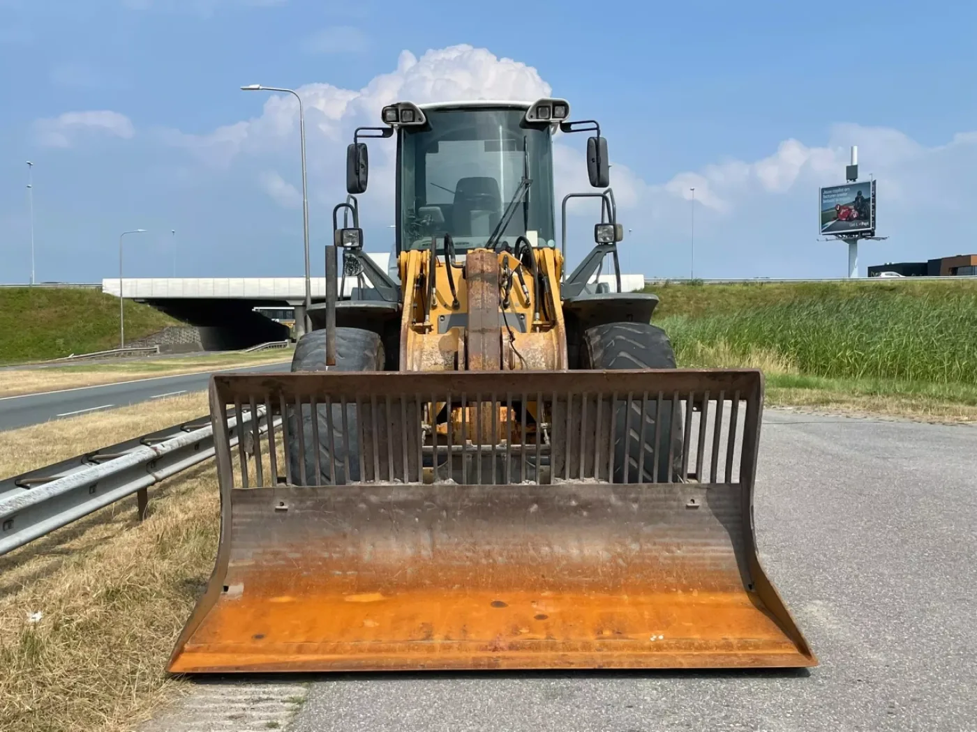 Liebherr L550 - 8