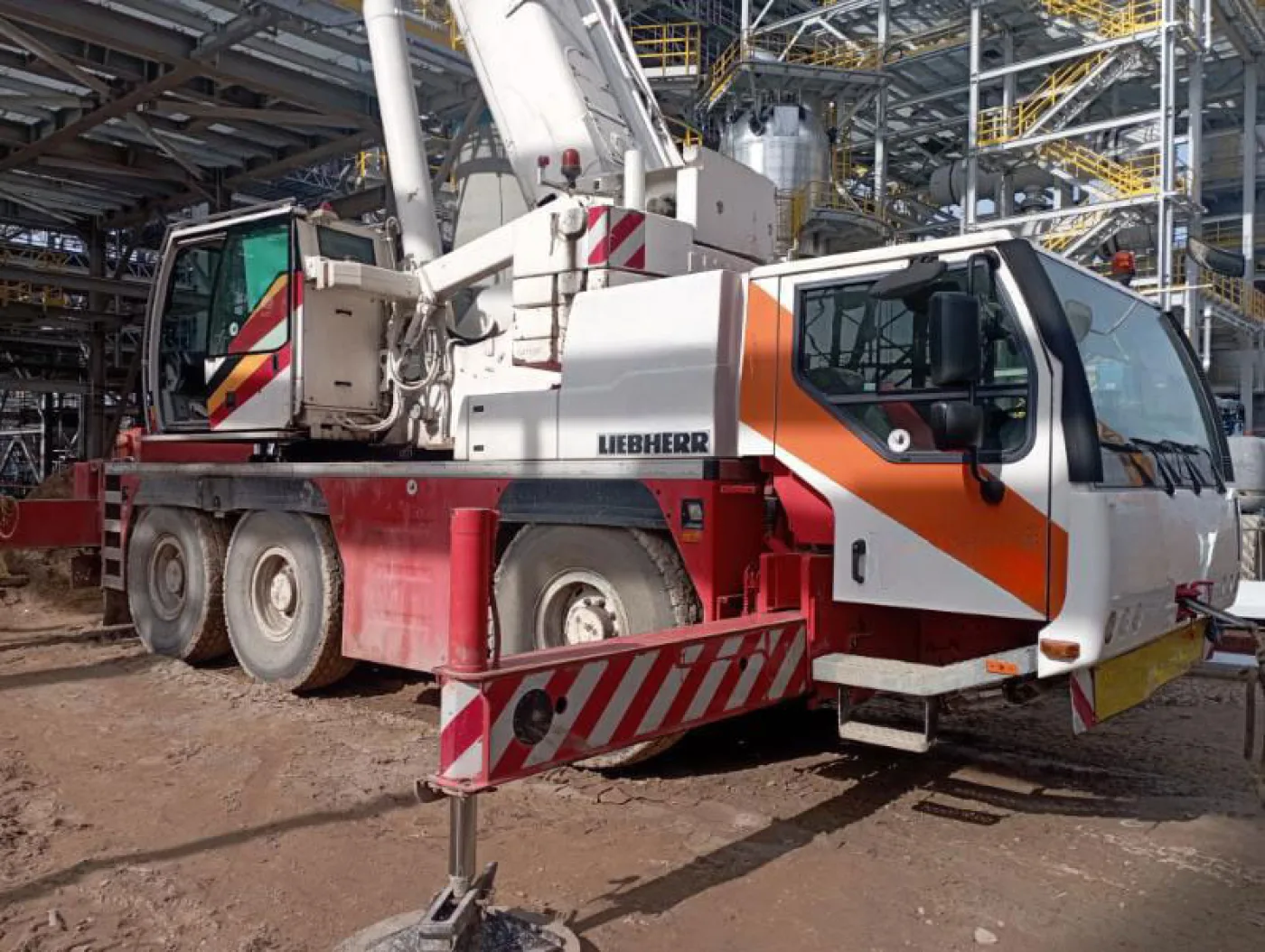 Liebherr LTM 1055-3.2 Mobile Crane - 8