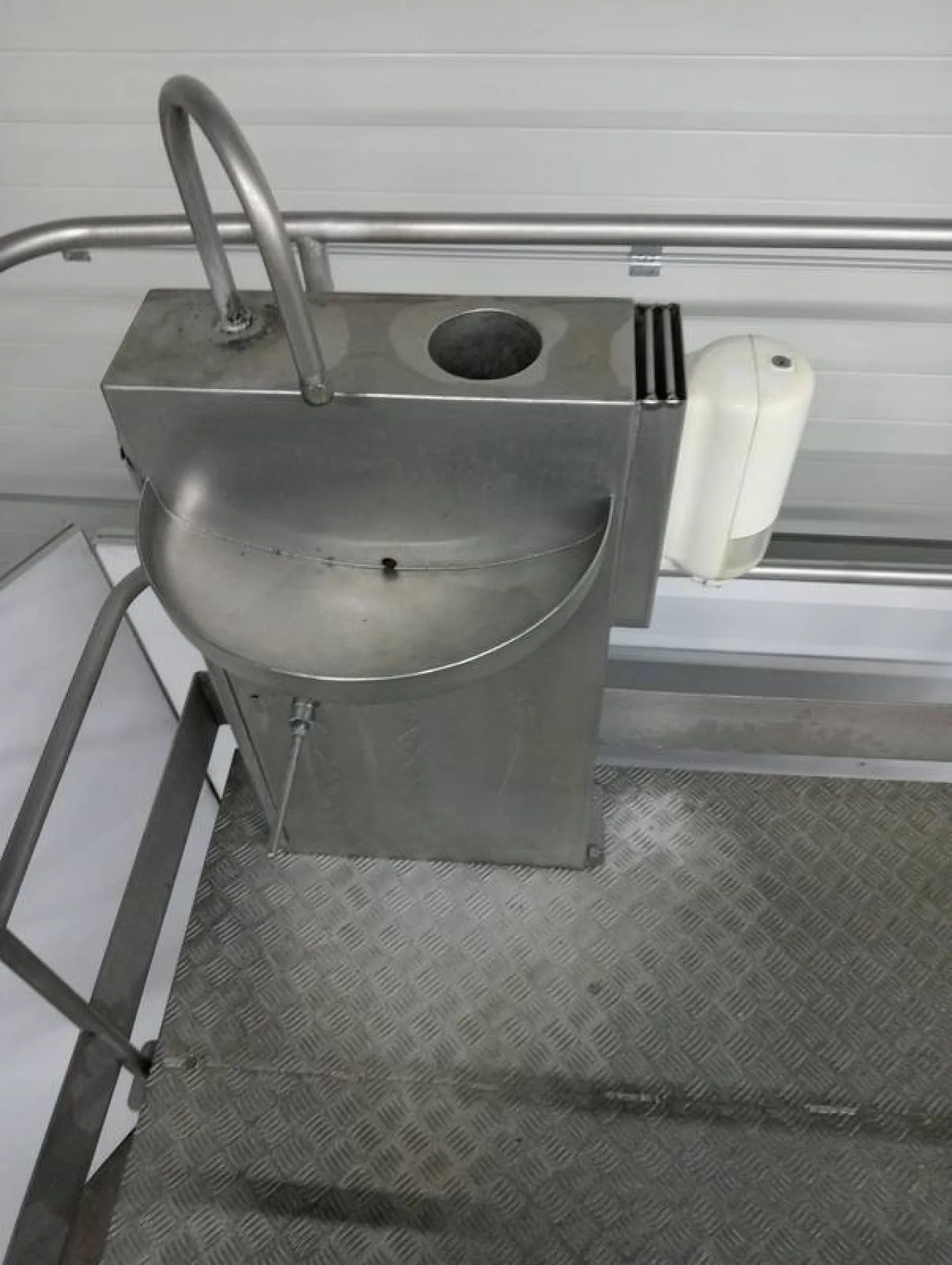 Fixed platform - 2