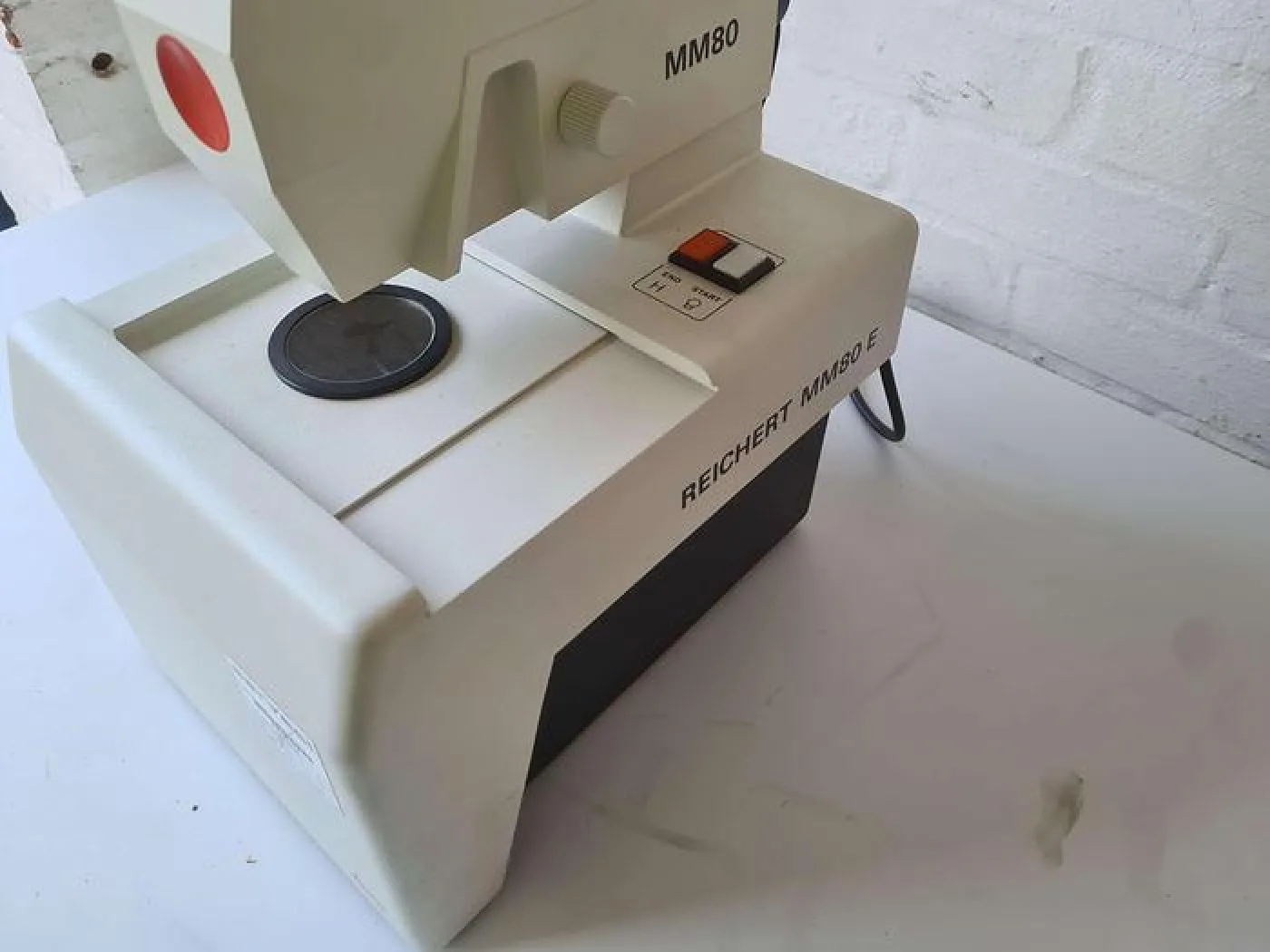 Leica Reichert MM80 E Mirror Cryo Fixation Unit - 5