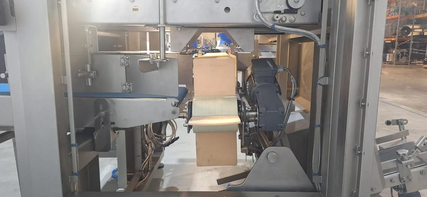 2018 Automotion Systems ARE008 Stapelaar kaasplakken - 8