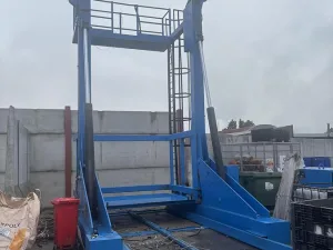 Fabcon Mark 4 Remote Controlled Container Tilter