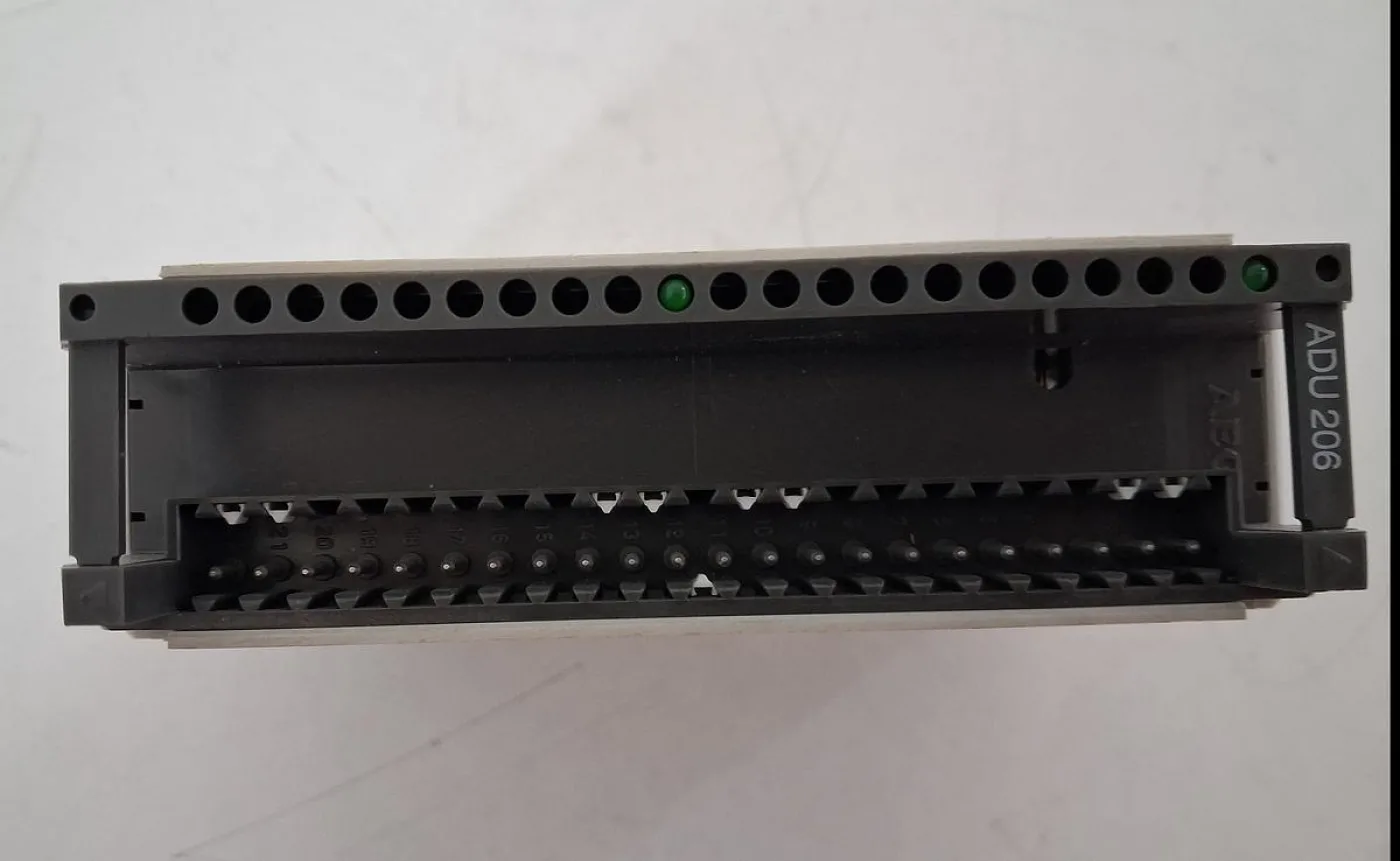 AEG Modicon ADU 206 Analog Input Module - 5