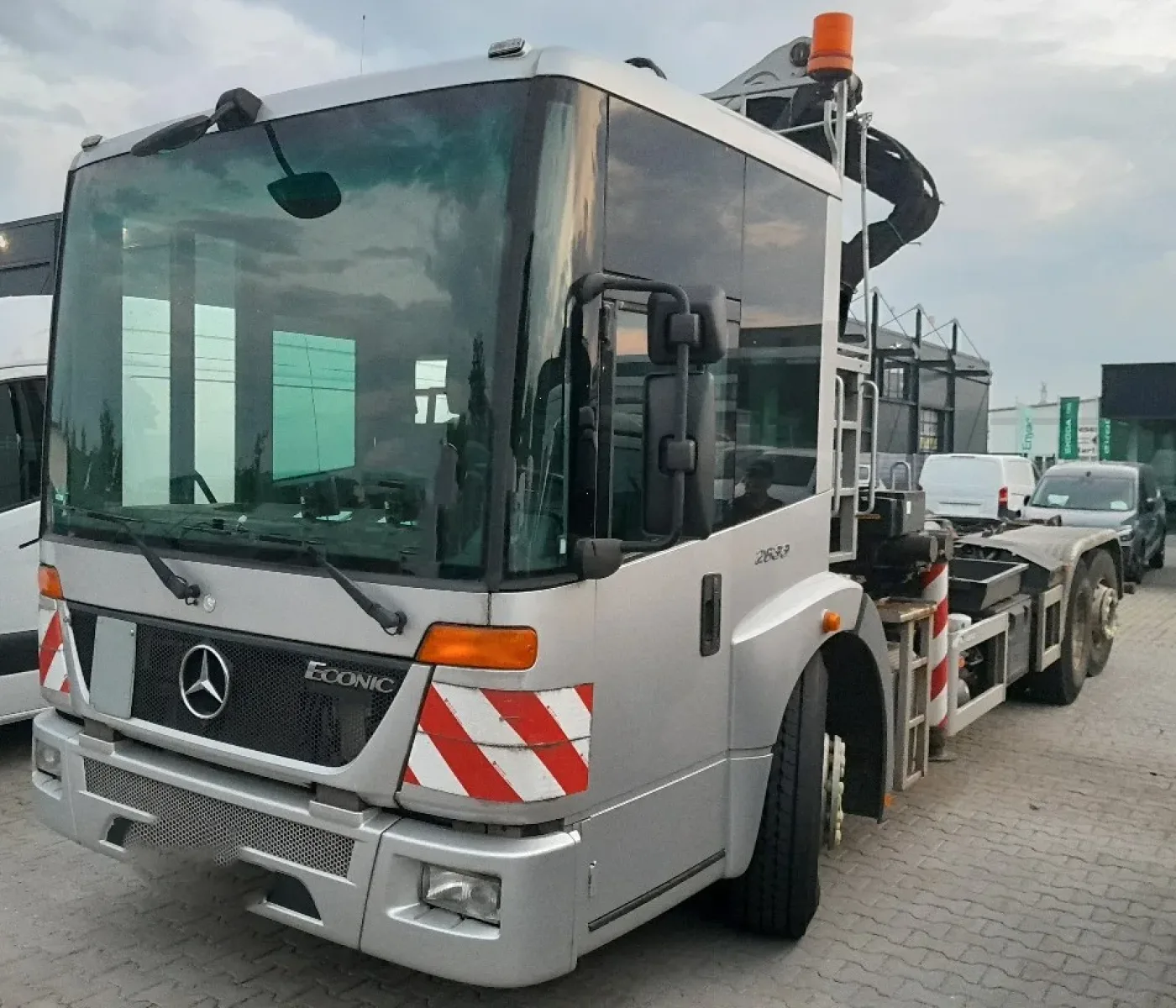2633 Econic MERCEDES-BENZ 2009 - 2