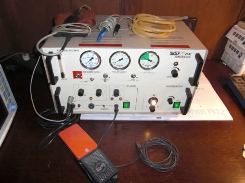 Wolf Kombination G 2142 HF-Chirurgiegerät (2)