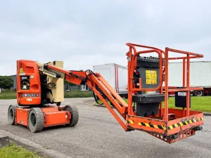 JLG E300AJ