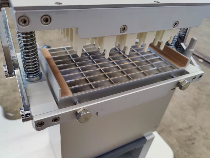 Dott. Bonapace MC-50 " Semi-auto Encapsulator" - Powder filler