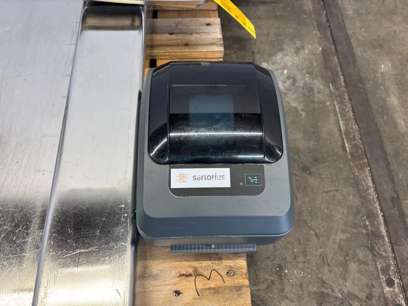 Pharmatech Floor Scale IFS4-300II-L - Miscellaneous - 5