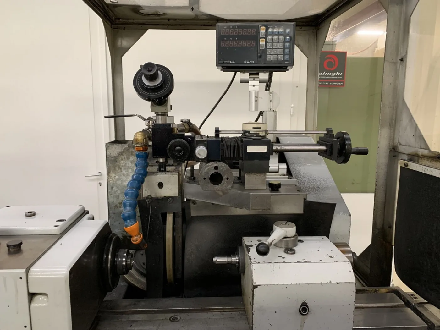 RECTIFIEUSE CYLINDRIQUE “TSCHUDIN” HTG-410 - 3