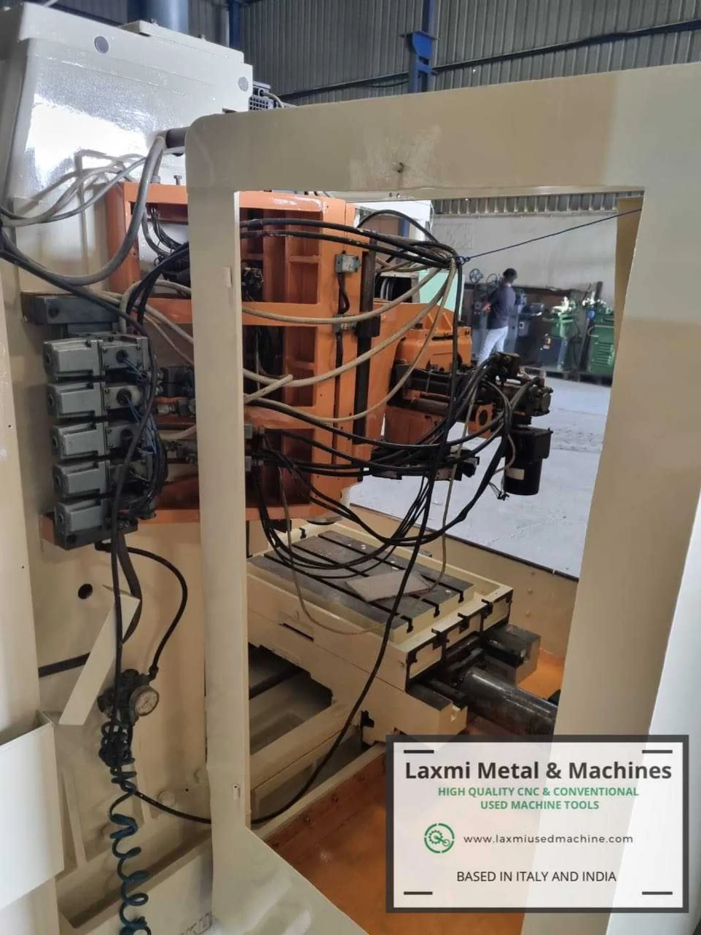 VERTICAL MACHINING CENTER, ROKU ROKU (Japan) - Laxmi Metal & Machines, Rohtak - 2