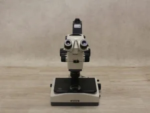 Olympus SZH-ILLB Trinoculaire Stereo Microscoop