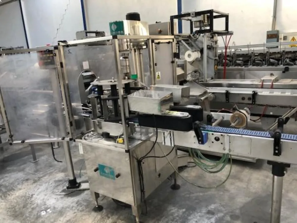 Taponadora enroscadora de tapón pet IFAMENSA