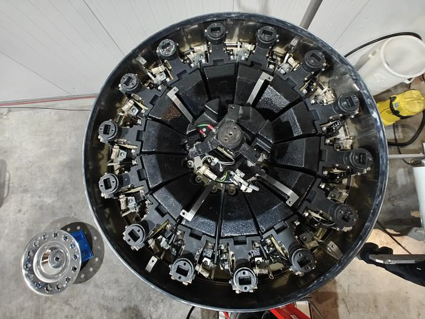 2007 Ishida Multihead weger, CCW-R-214W-S/20-SS - 2