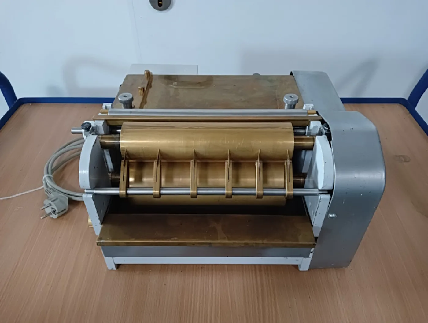 Anleimmaschine Tünkers Liliput 210 - 1