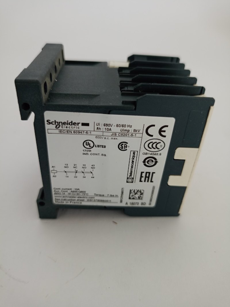 Schneider Electric Hilfsschütz CA3KN31BD3 2 Stck.