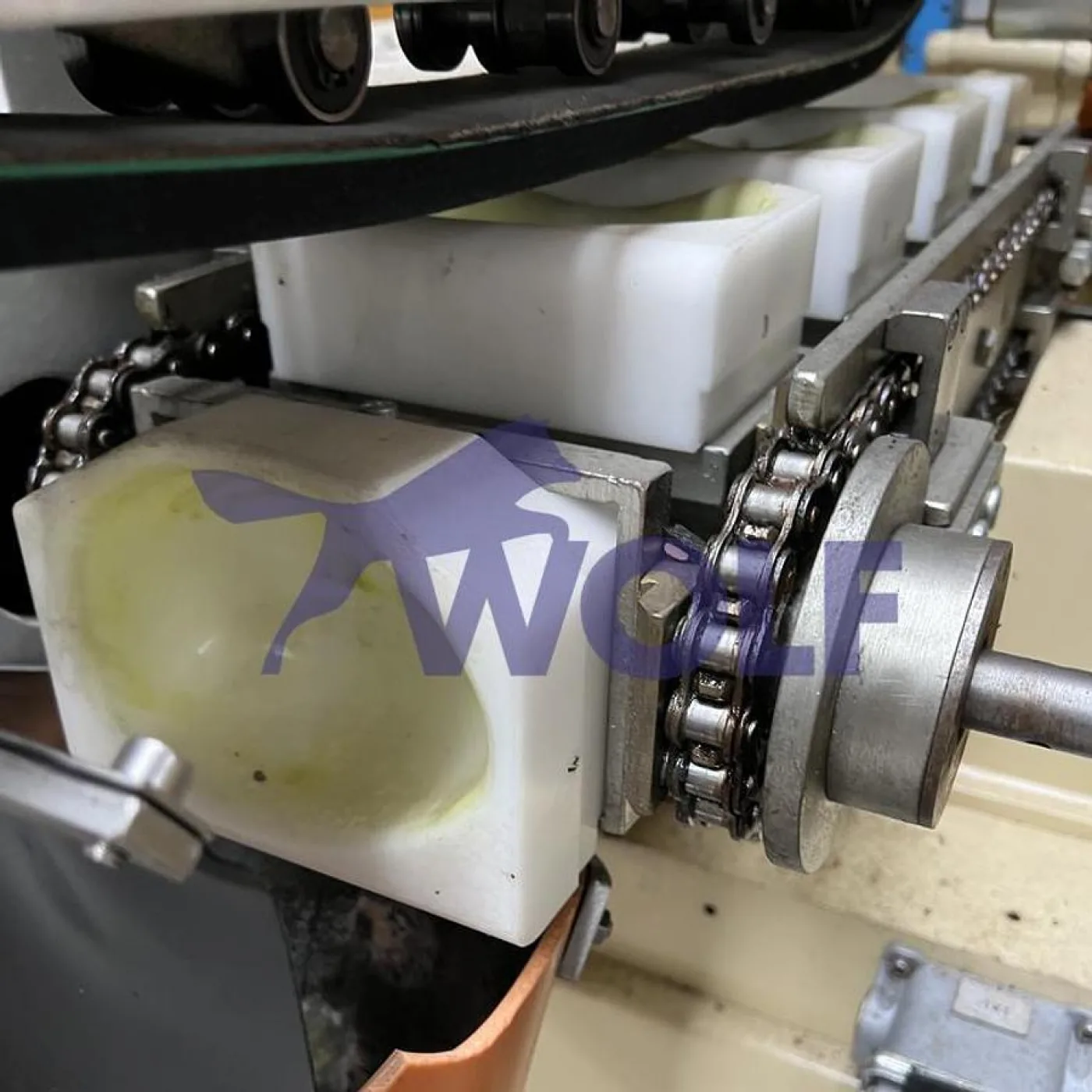 Stannioliermaschine RASCH - Type RG-STR, für Schokoladeneier eingerichtet. - 3