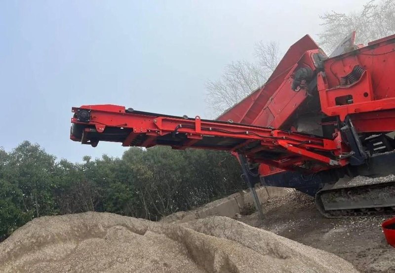 2009 Terex Finlay 883 Mobile Screener