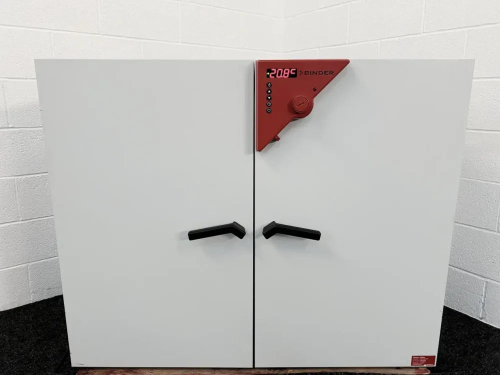 Binder BD 400 Incubator