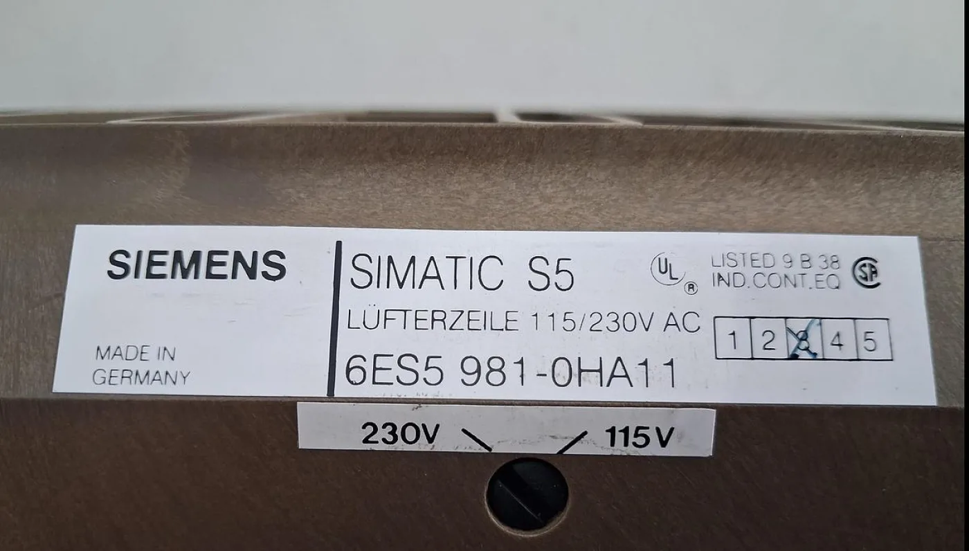 Siemens SIMATIC S5 6ES5 981-0HA11 Lüfterzeile - 6