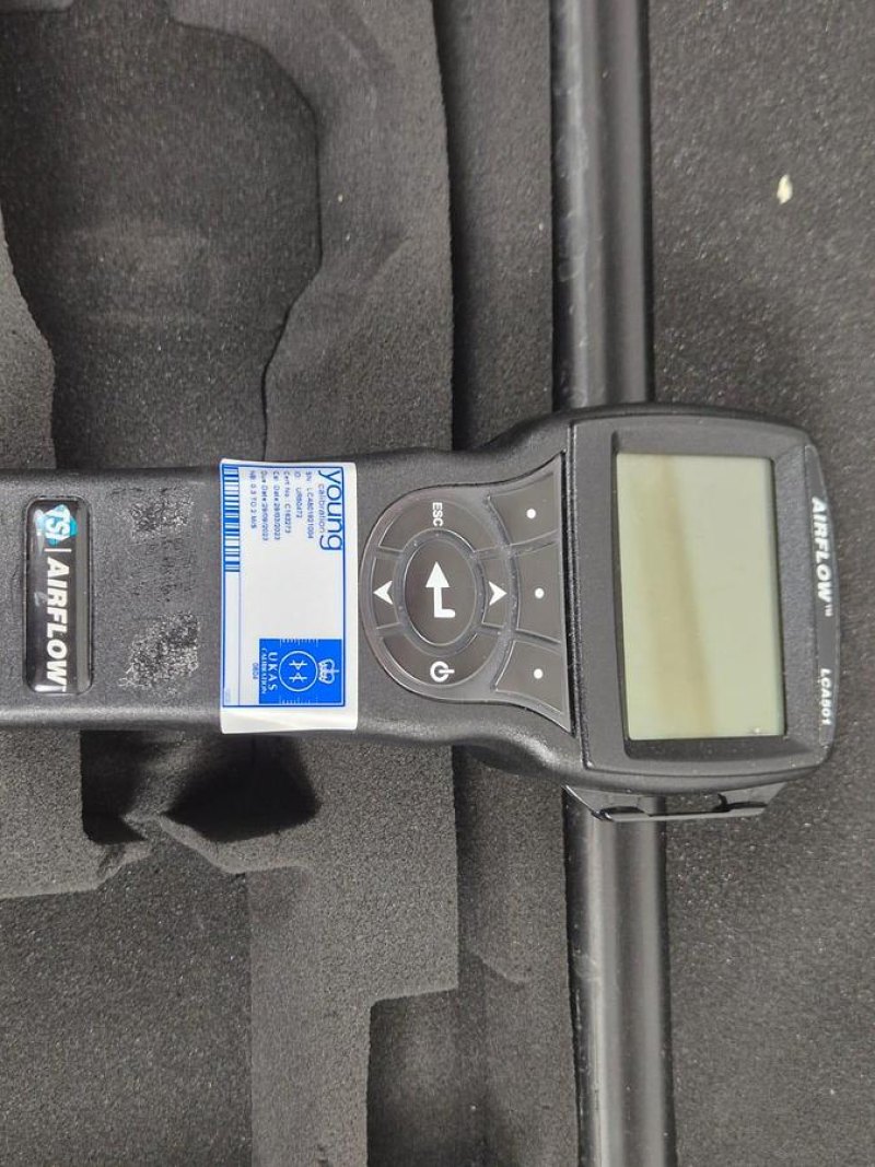 TSI Airflow LCA501 Rotating Vane Anemometer in Case