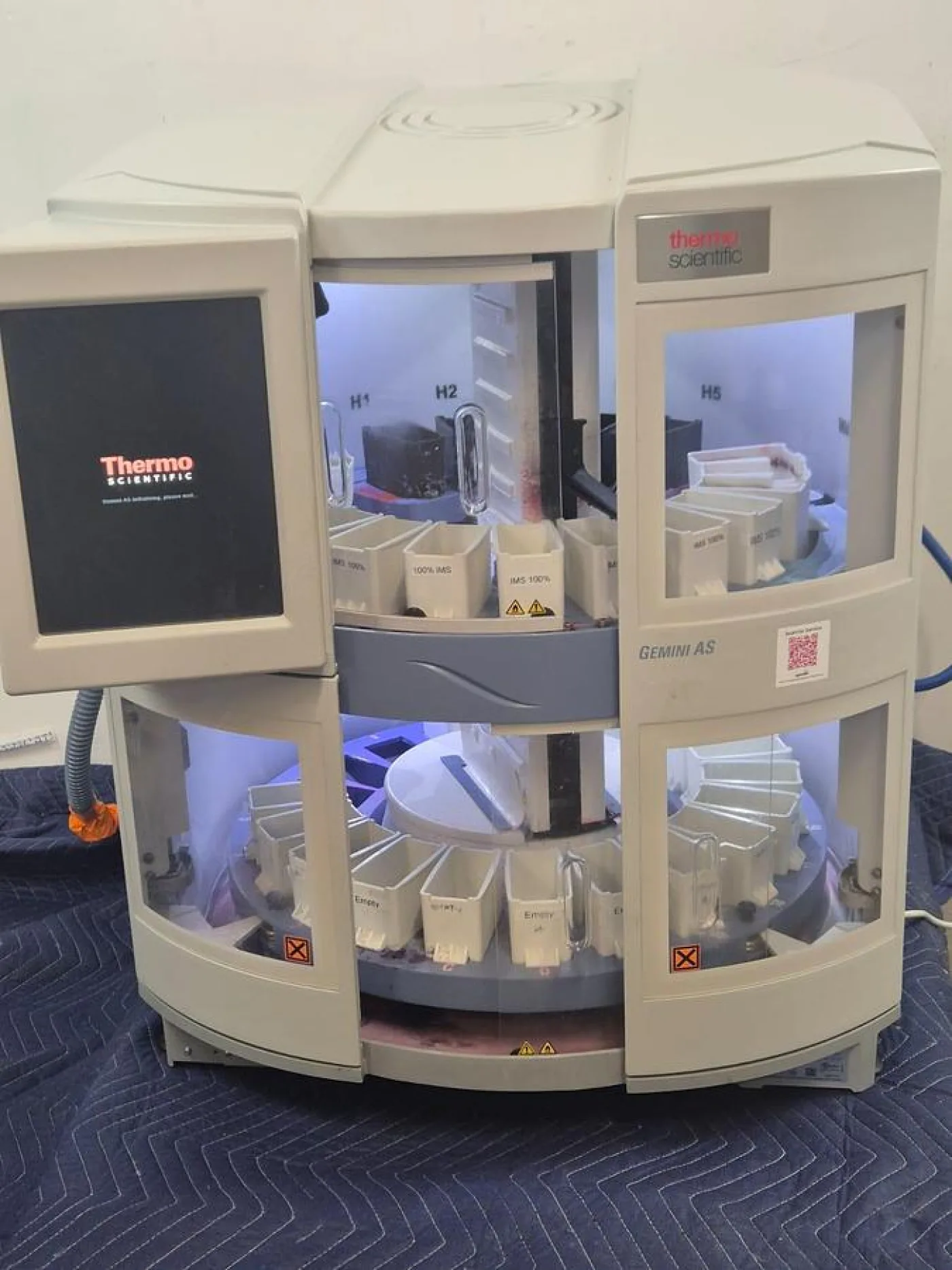 Thermo Scientific A8150001 Gemini AS Heated Slide Stainer - 1