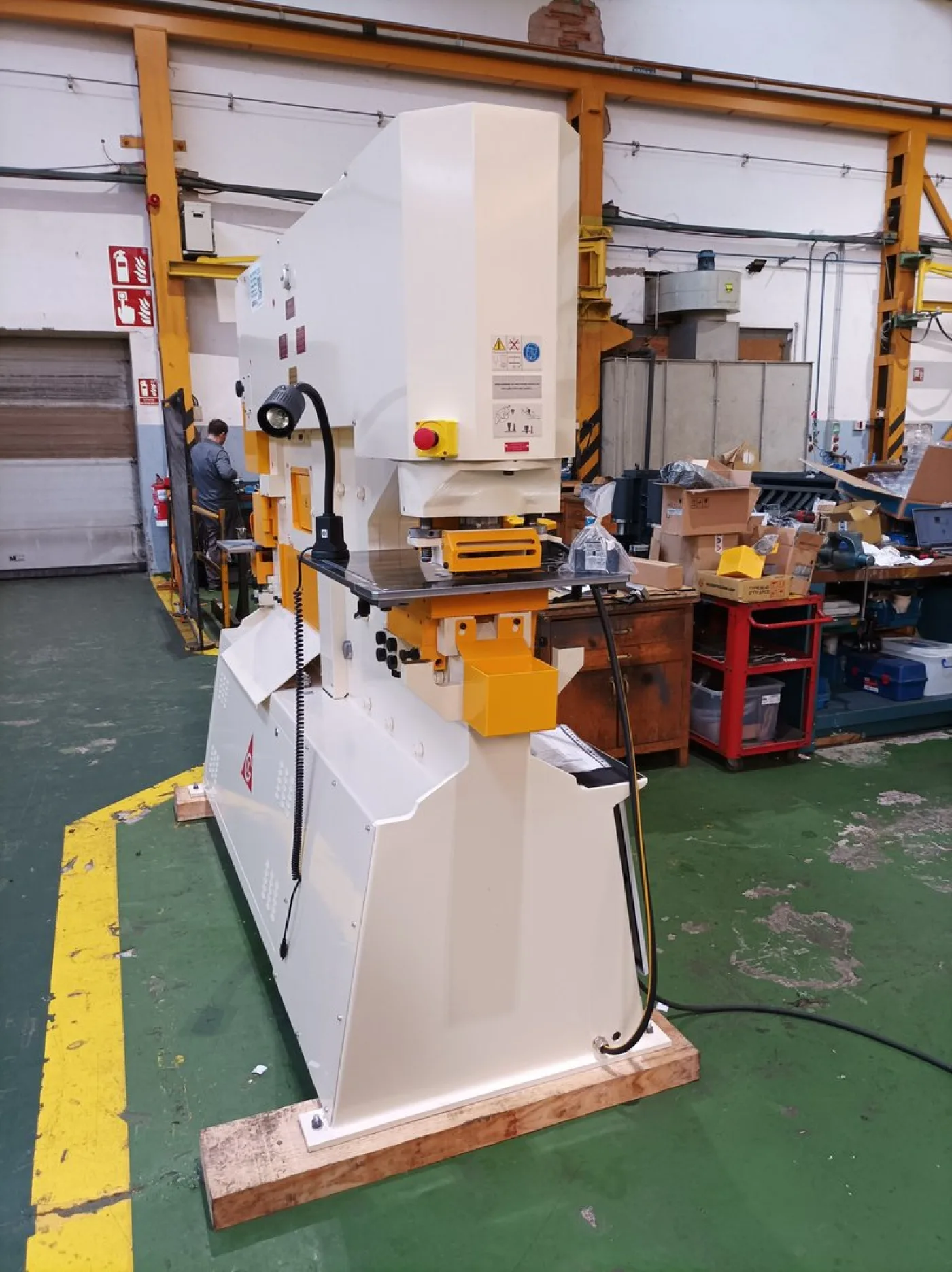 Profilstahlschere Bendicrop 130 SD - 2