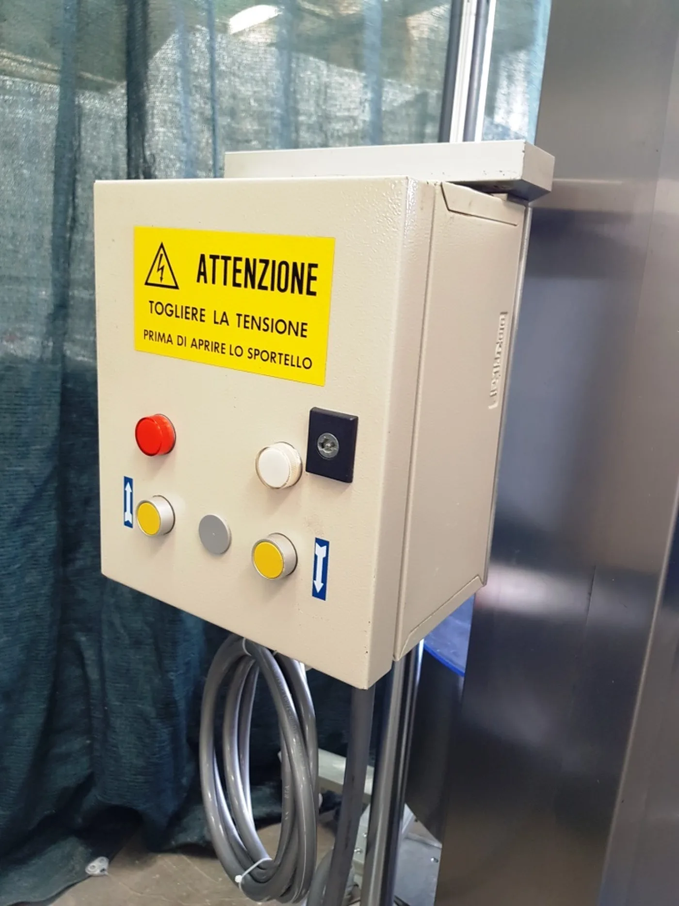 ELEVATORE ALIMENTATORE A COLONNA PER COMPRESSE – CAM-PARTENA - 8