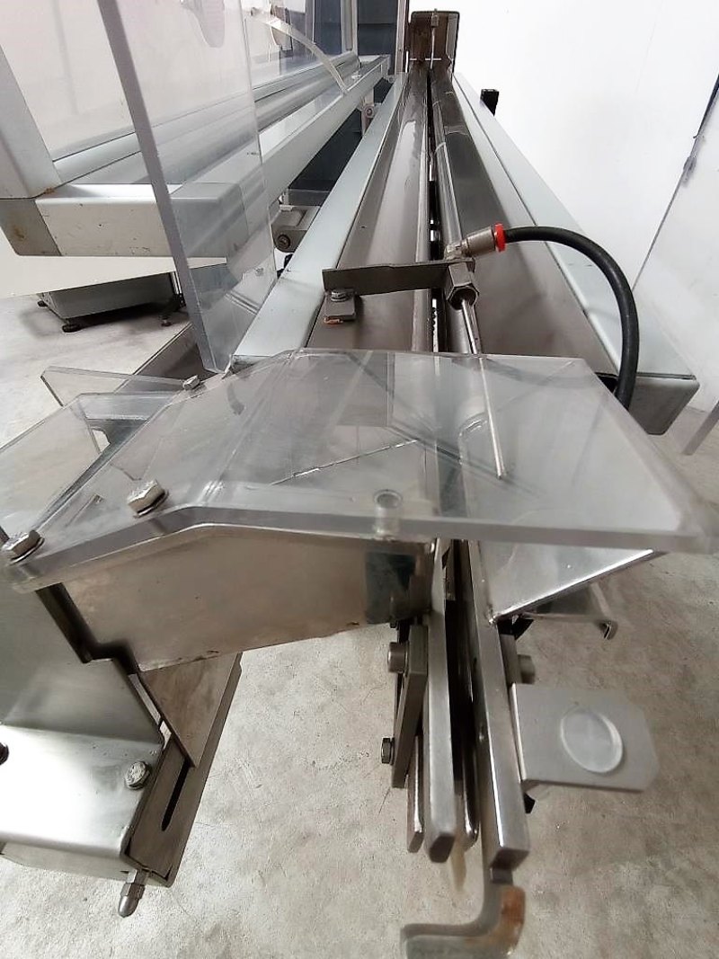 ALIMENTATORE ORIENTATORE STANTUFFO SIRINGHE