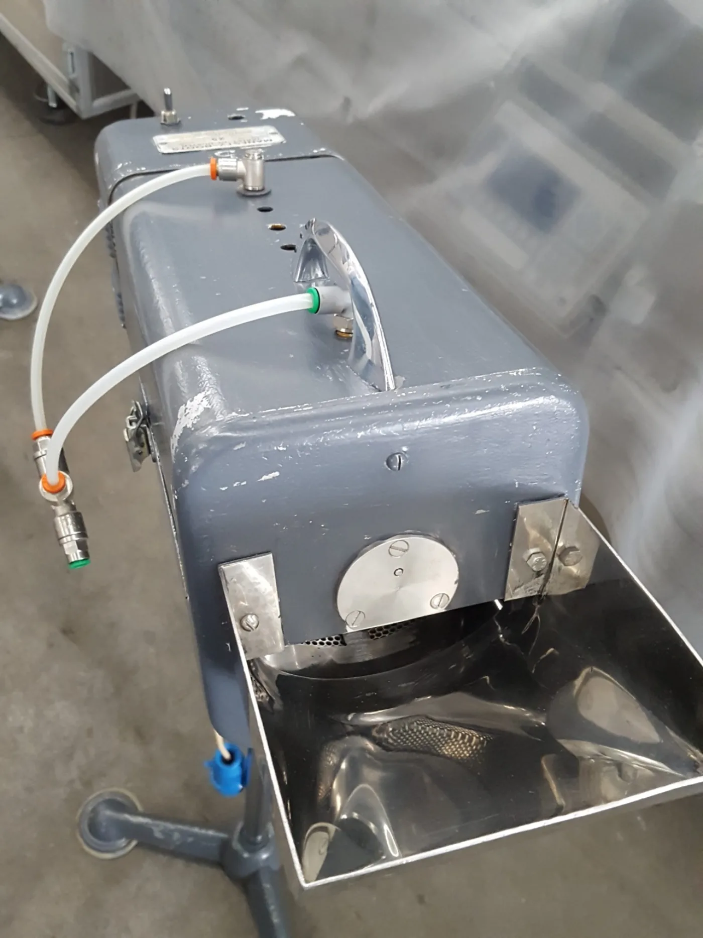 DEPOLVERIZZATORE PER COMPRESSE – MANESTY MOD. 25 - 5