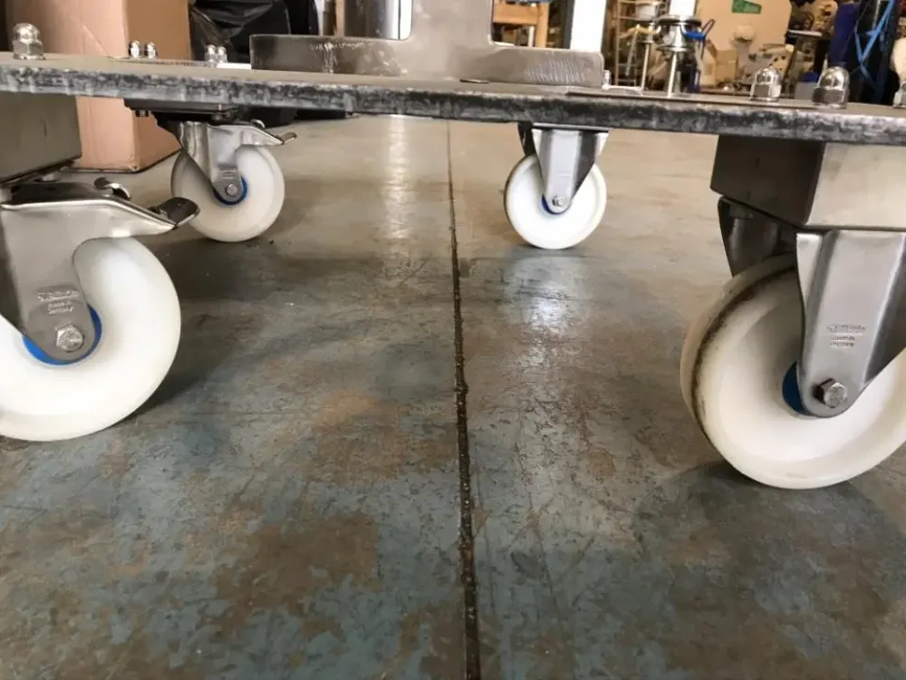 USED STAINLESS STEEL FEED HOPPER