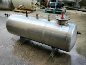 420 LITRES HORIZONTAL STAINLESS STEEL TANK